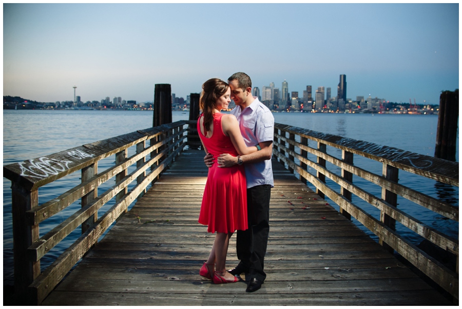 FEATURED Lincoln Park and West seattle engagement - photo01